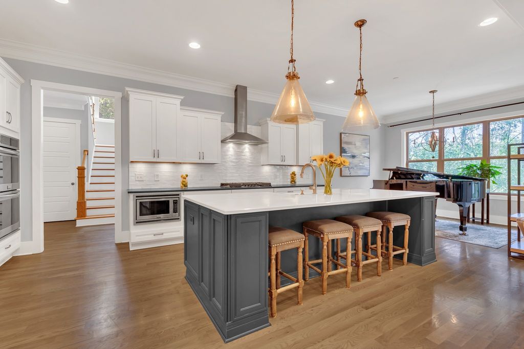 1818 Eaves Ct, Nolensville, TN 37135