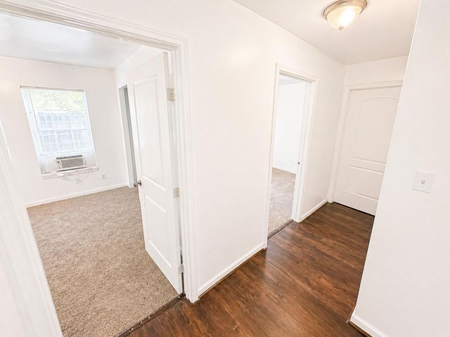 5103 Willow Glen Drive, Houston, TX 77033