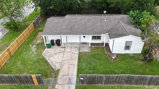 5103 Willow Glen Drive, Houston, TX 77033