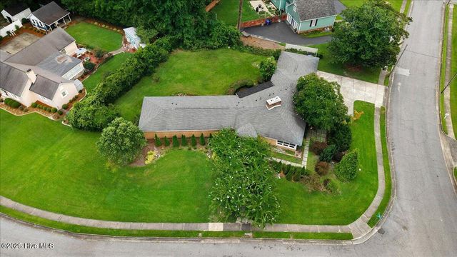 1201 Sutton Drive, Kinston, NC 28501