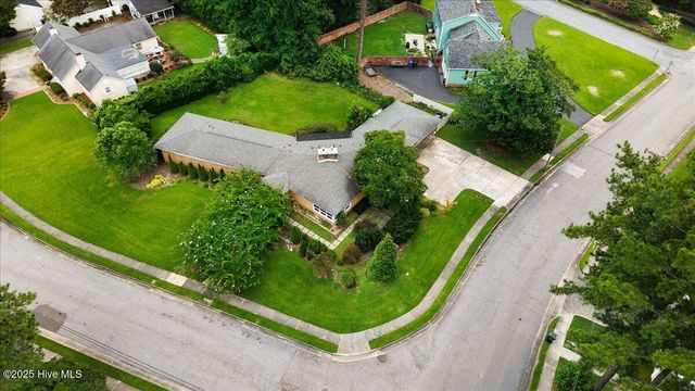 1201 Sutton Drive, Kinston, NC 28501