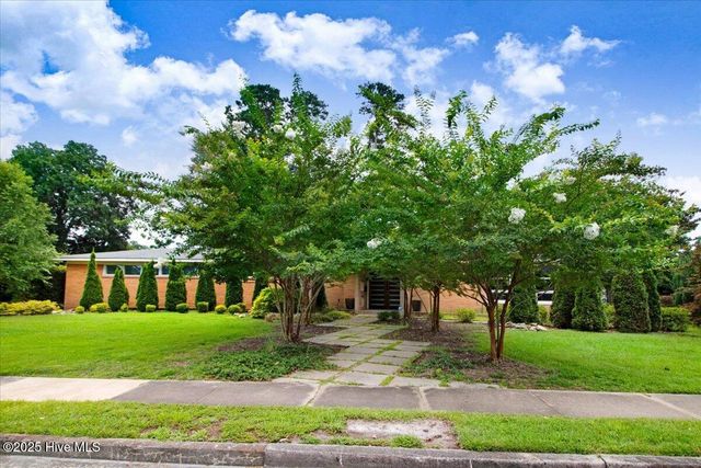1201 Sutton Drive, Kinston, NC 28501