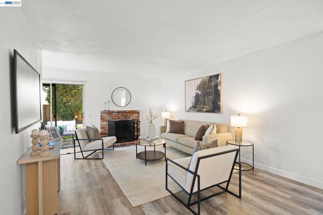 553 Covington Way, Livermore, CA 94551