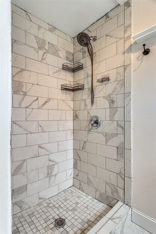 8600 Brookridge Drive, North Richland Hills, TX 76182