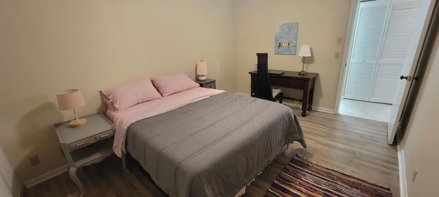 701 Bannock Lane, Palm Beach Gardens, FL 33418