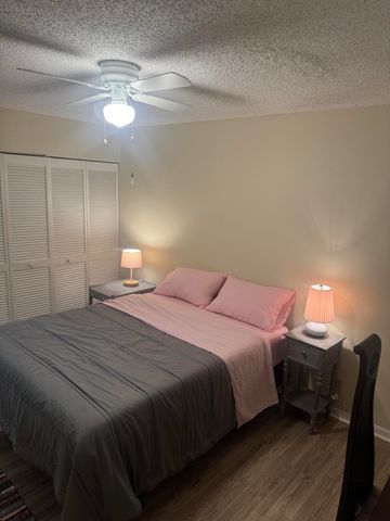 701 Bannock Lane, Palm Beach Gardens, FL 33418