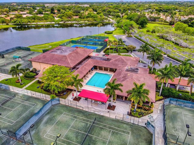 701 Bannock Lane, Palm Beach Gardens, FL 33418