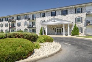 125 N University DRIVE #314, West Bend, WI 53095