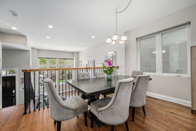 1742 N Bissell Street, Chicago, IL 60614