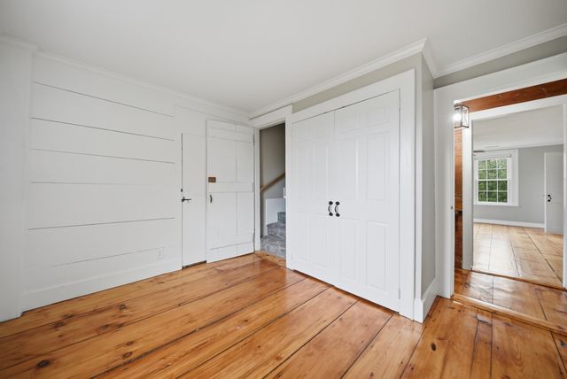 1 Cross Road, Francestown, NH 03043