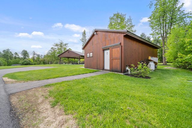 1 Cross Road, Francestown, NH 03043