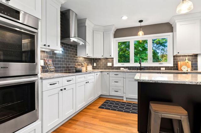 4 Arlington Ter, Haverhill, MA 01830