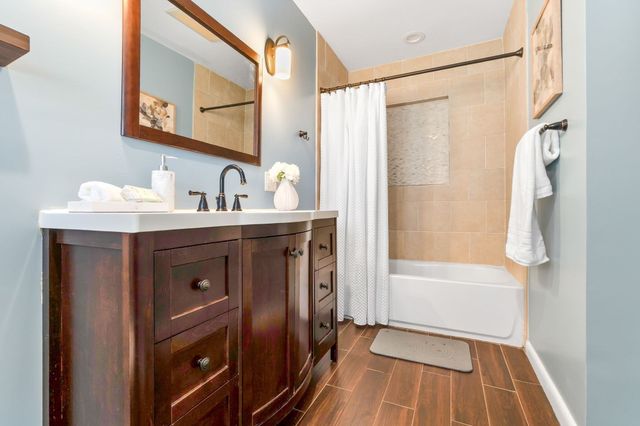 4 Arlington Ter, Haverhill, MA 01830