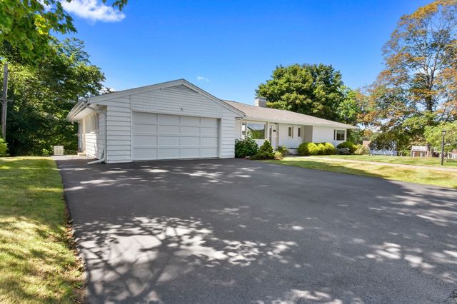 4 Arlington Ter, Haverhill, MA 01830