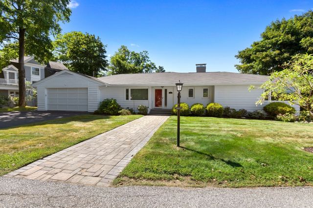 4 Arlington Ter, Haverhill, MA 01830