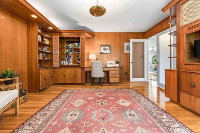 4 Arlington Ter, Haverhill, MA 01830
