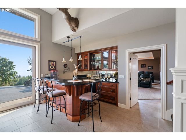 4961 GREEN MOUNTAIN Rd, Kalama, WA 98625