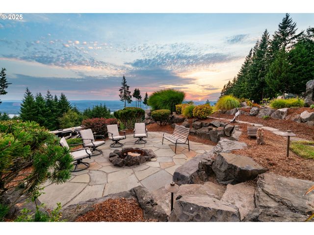 4961 GREEN MOUNTAIN Rd, Kalama, WA 98625
