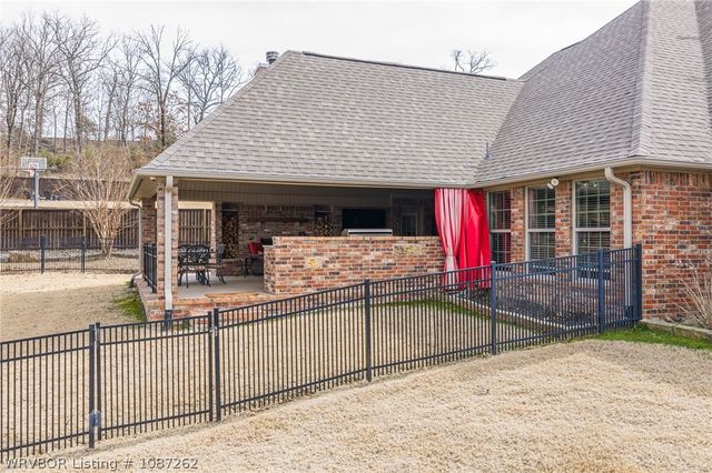 8723 Reata Street, Fort Smith, AR 72916
