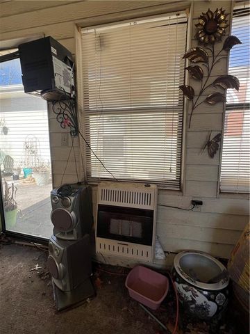 3401 67th Street, Gladstone, MO 64119