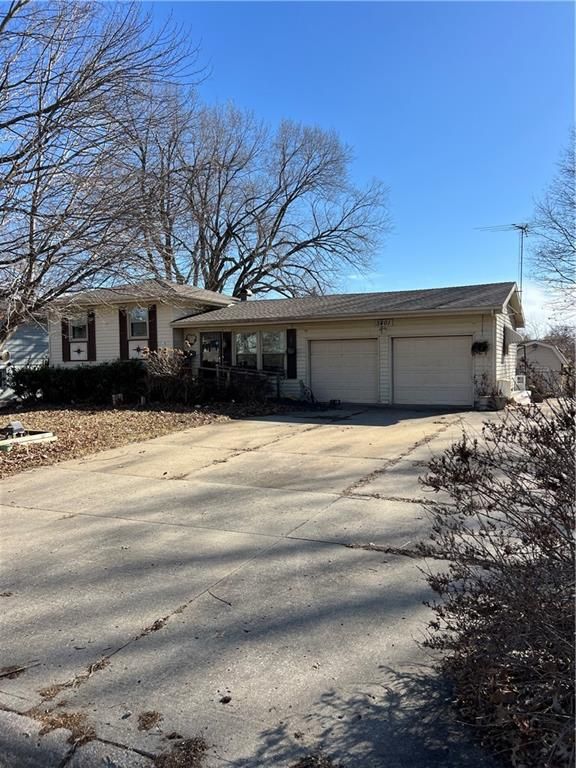 3401 67th Street, Gladstone, MO 64119
