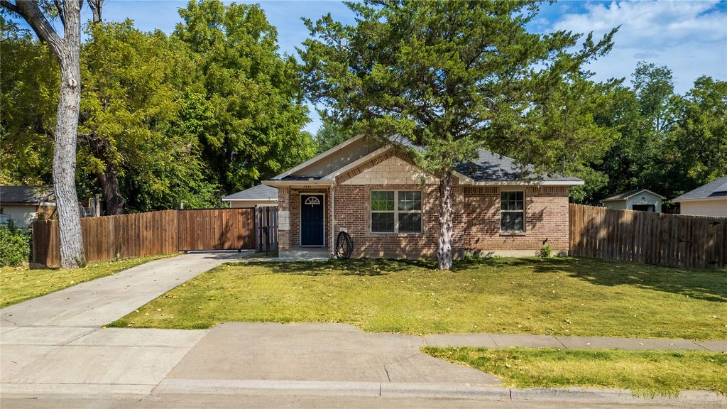 2433 56th Street, Dallas, TX 75241