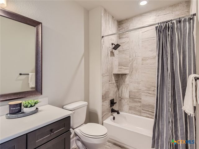 132 Drawing Maple Street, San Marcos, TX 78666