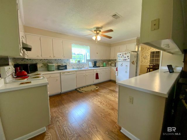 1210 Mixon Avenue, Bay Minette, AL 36507
