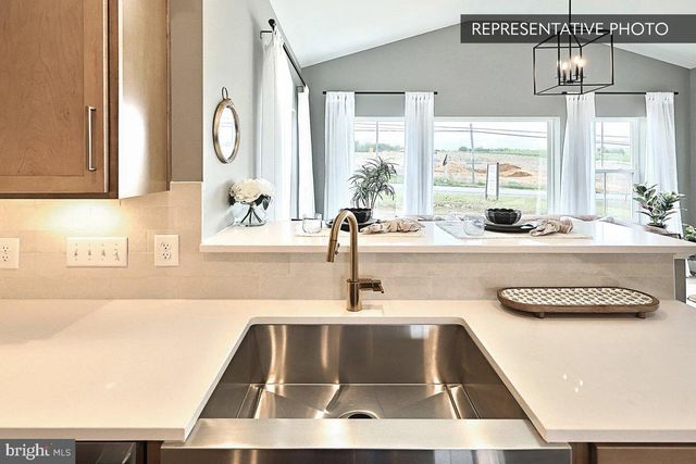 BEACON POINTE PLAN AT LOGAN MEADOWS, Dillsburg, PA 17019