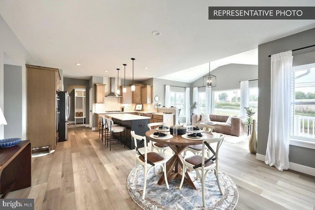 BEACON POINTE PLAN AT LOGAN MEADOWS, Dillsburg, PA 17019