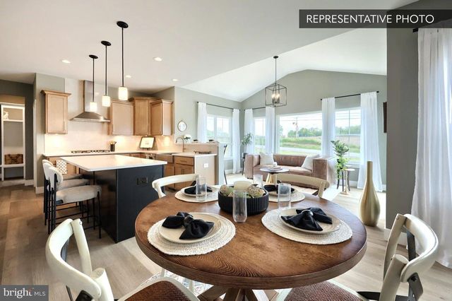 BEACON POINTE PLAN AT LOGAN MEADOWS, Dillsburg, PA 17019