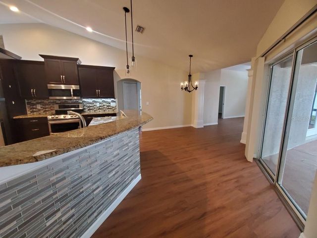 10 WAYLER PLACE, Palm Coast, FL 32164