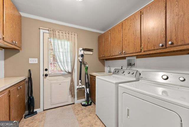 2653 Old Auburn Road, Dacula, GA 30019