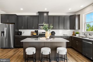 22 ANDERSON DR, Bridgeport, PA 19405