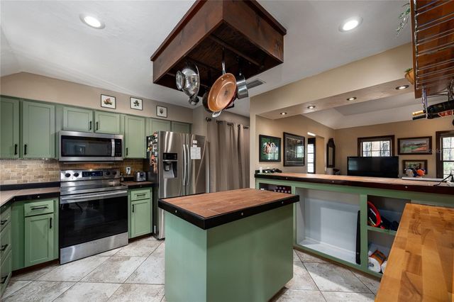 5206 SW 86TH TERRACE, Gainesville, FL 32608