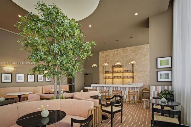 11 NE 6th St 1906, Miami, FL 33132