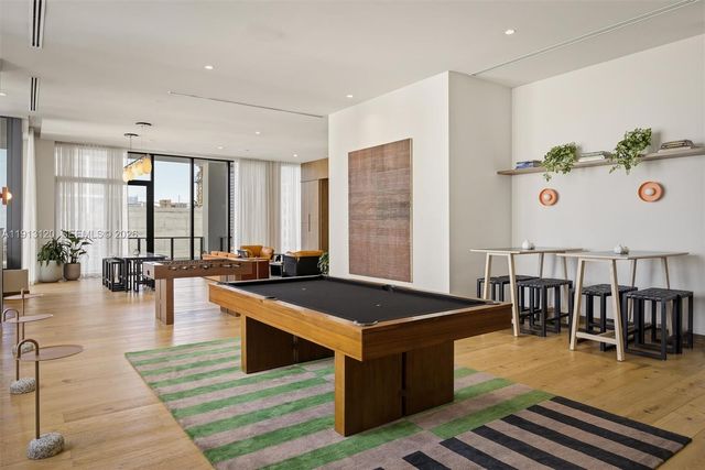 11 NE 6th St 1906, Miami, FL 33132