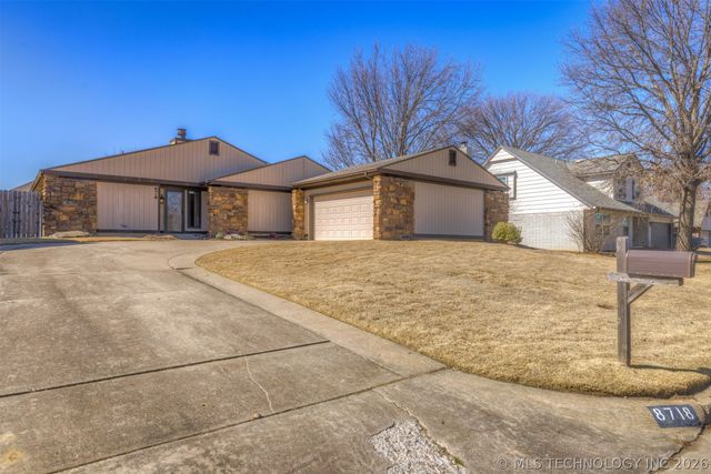 8718 S 72nd East Avenue, Tulsa, OK 74133