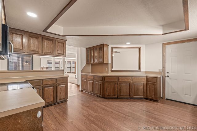 8718 S 72nd East Avenue, Tulsa, OK 74133