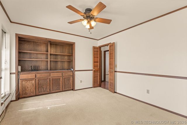 8718 S 72nd East Avenue, Tulsa, OK 74133