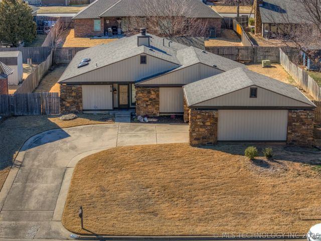 8718 S 72nd East Avenue, Tulsa, OK 74133