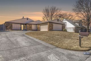 8718 S 72nd East Avenue, Tulsa, OK 74133