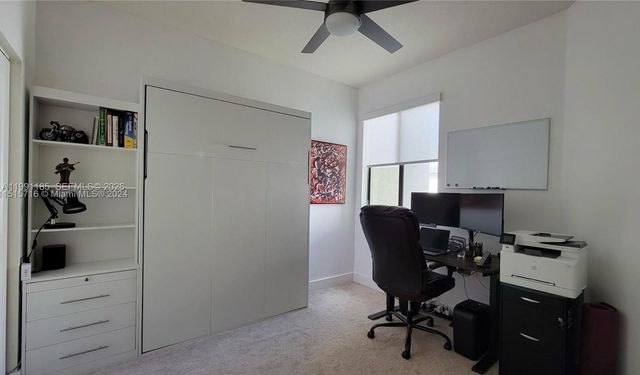 4675 NW 83rd Pkwy, Doral, FL 33166