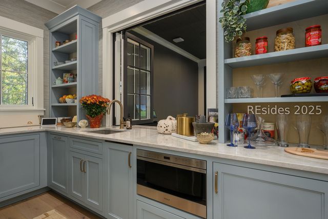 11 Lyonia St, Bluffton, SC 29910