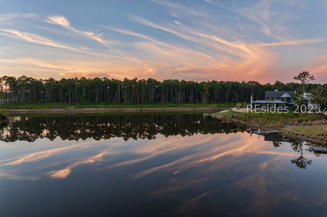 11 Lyonia St, Bluffton, SC 29910