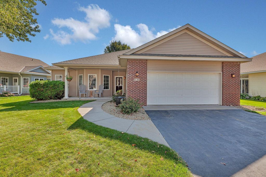 131 Goldfinch Lane, Clearwater, MN 55320