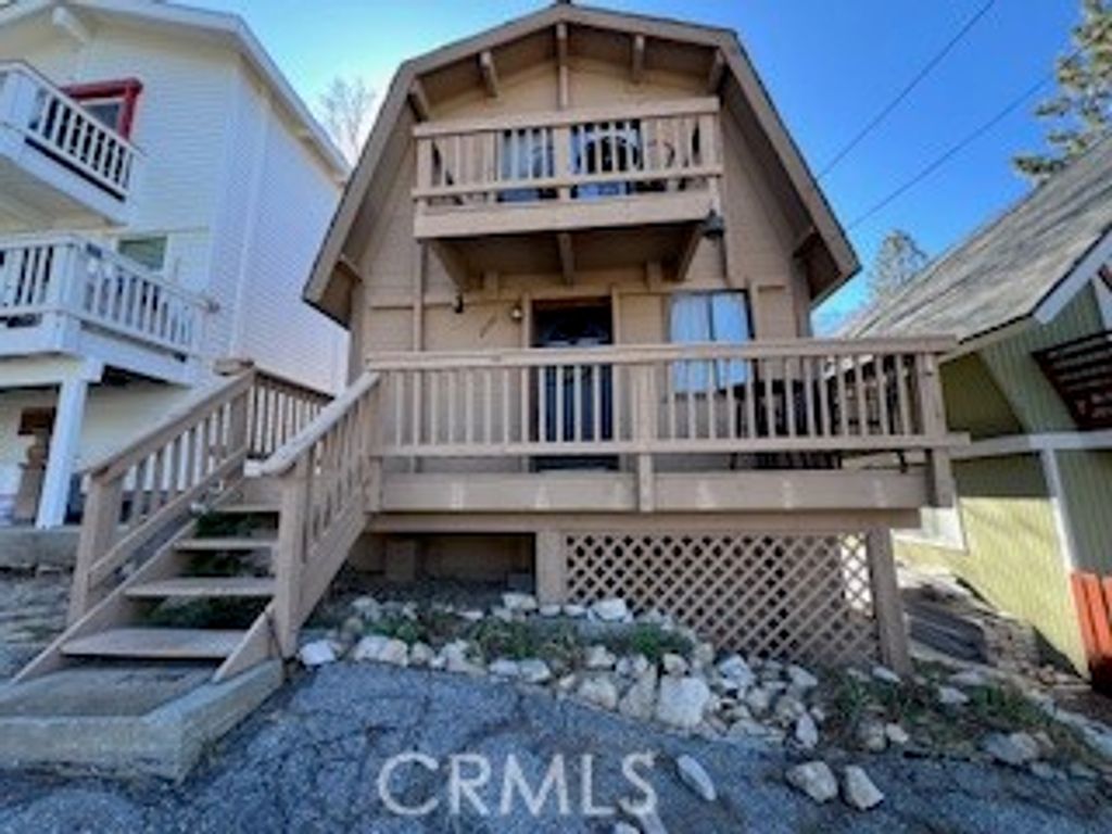 1374 Rock Ridge, Lake Arrowhead, CA 92352