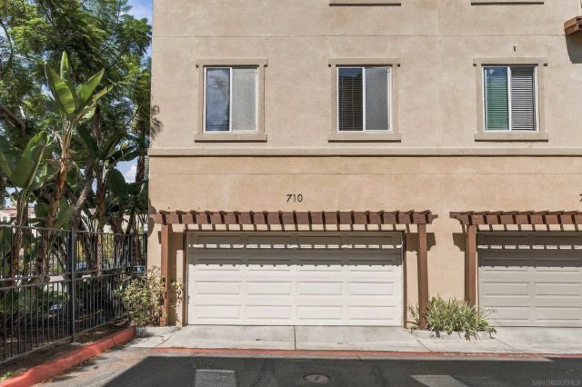 710 Paradise Way, National City, CA 91950