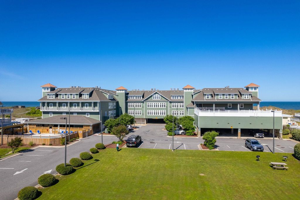 Image 2 of property listing at 815 S Virginia Dare Trail Unit 101, Kill Devil Hills, NC 27949