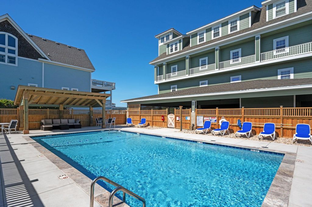 Image 27 of property listing at 815 S Virginia Dare Trail Unit 101, Kill Devil Hills, NC 27949